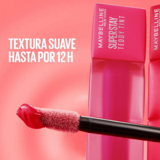 Ojos maquillaje para vestido verde esmeralda